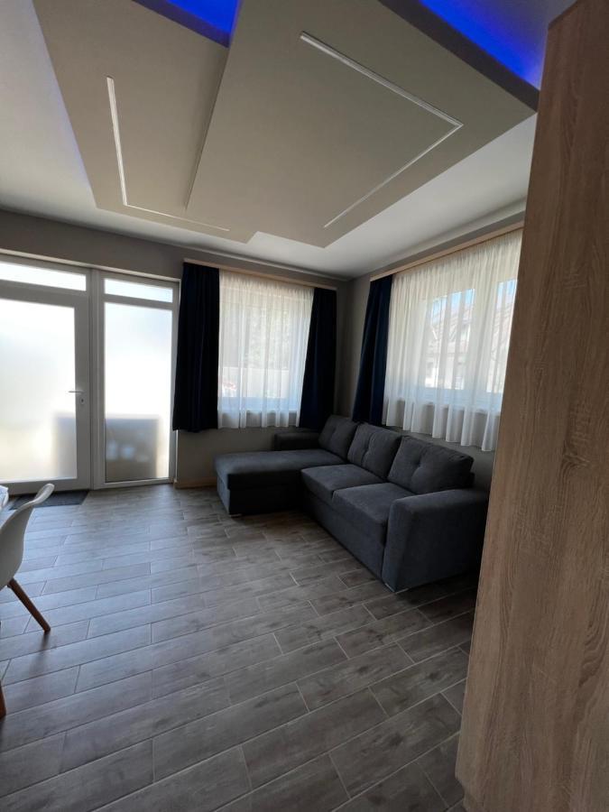 Th-Lux Apartman Гайдусобосло Екстер'єр фото